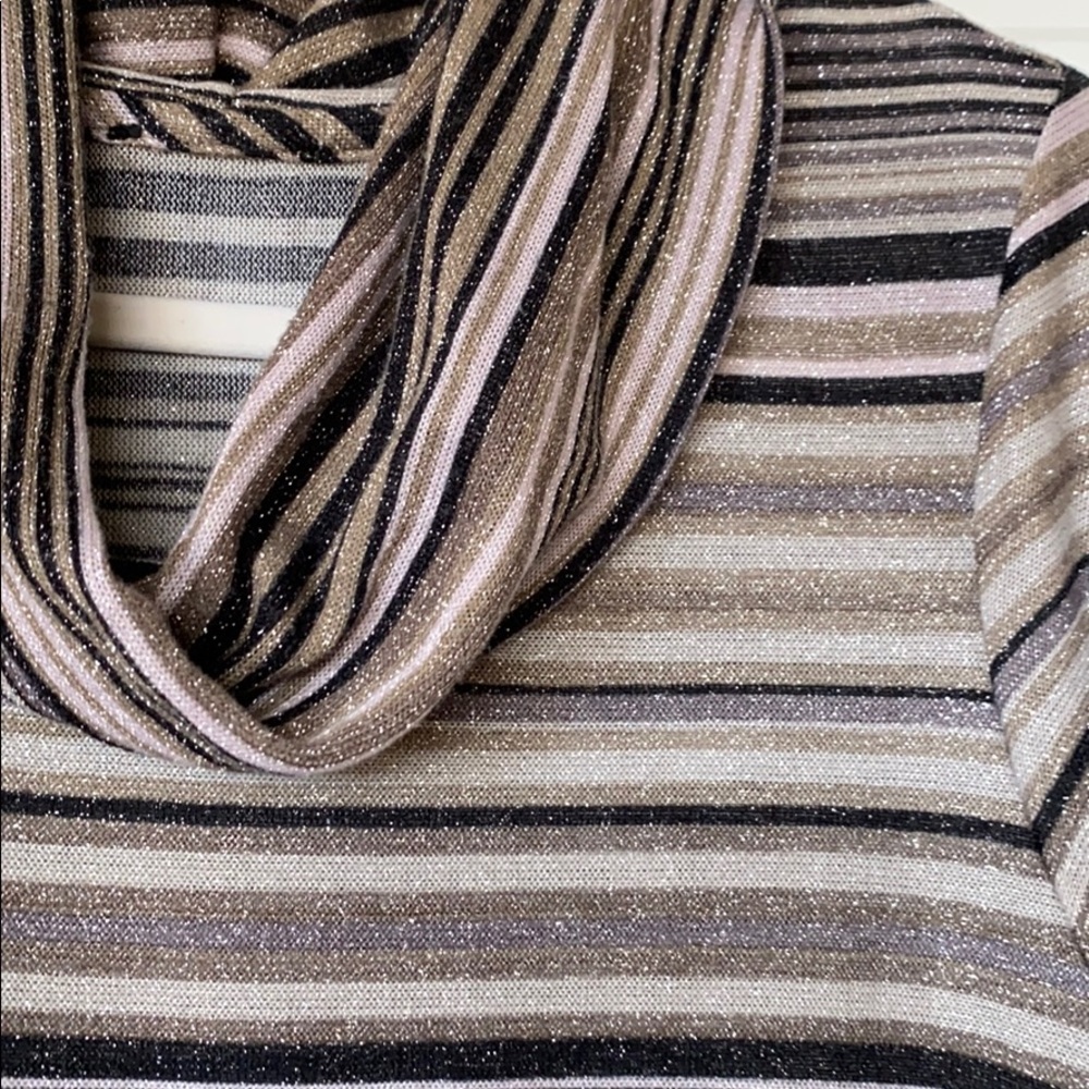 Tunic - Picture 2 of 2